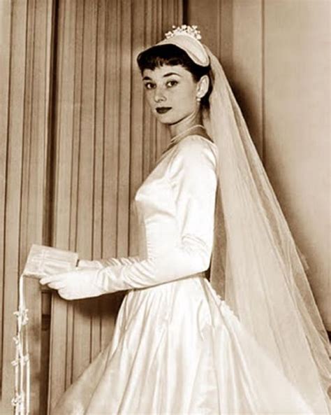 audrey hepburn 1955 givenchy wedding dress|audrey hepburn oscar dress.